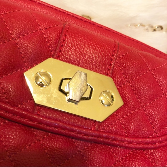 Steve Madden | Quilted Crossbody - Picture 2 of 8